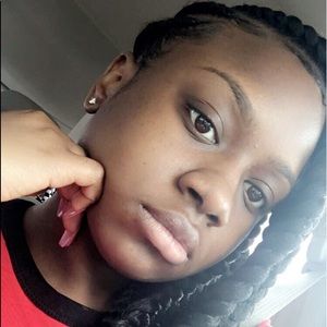 Meet your Posher, Shae